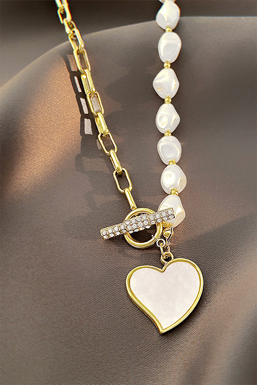 Y2K Gold Heart Shape Pendant Rhinestone Decor Pearl Chain Necklace