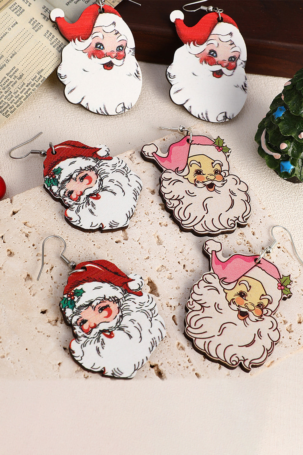 Y2K White 3 Pairs Christmas Santa Clause Pendant Hook Earrings