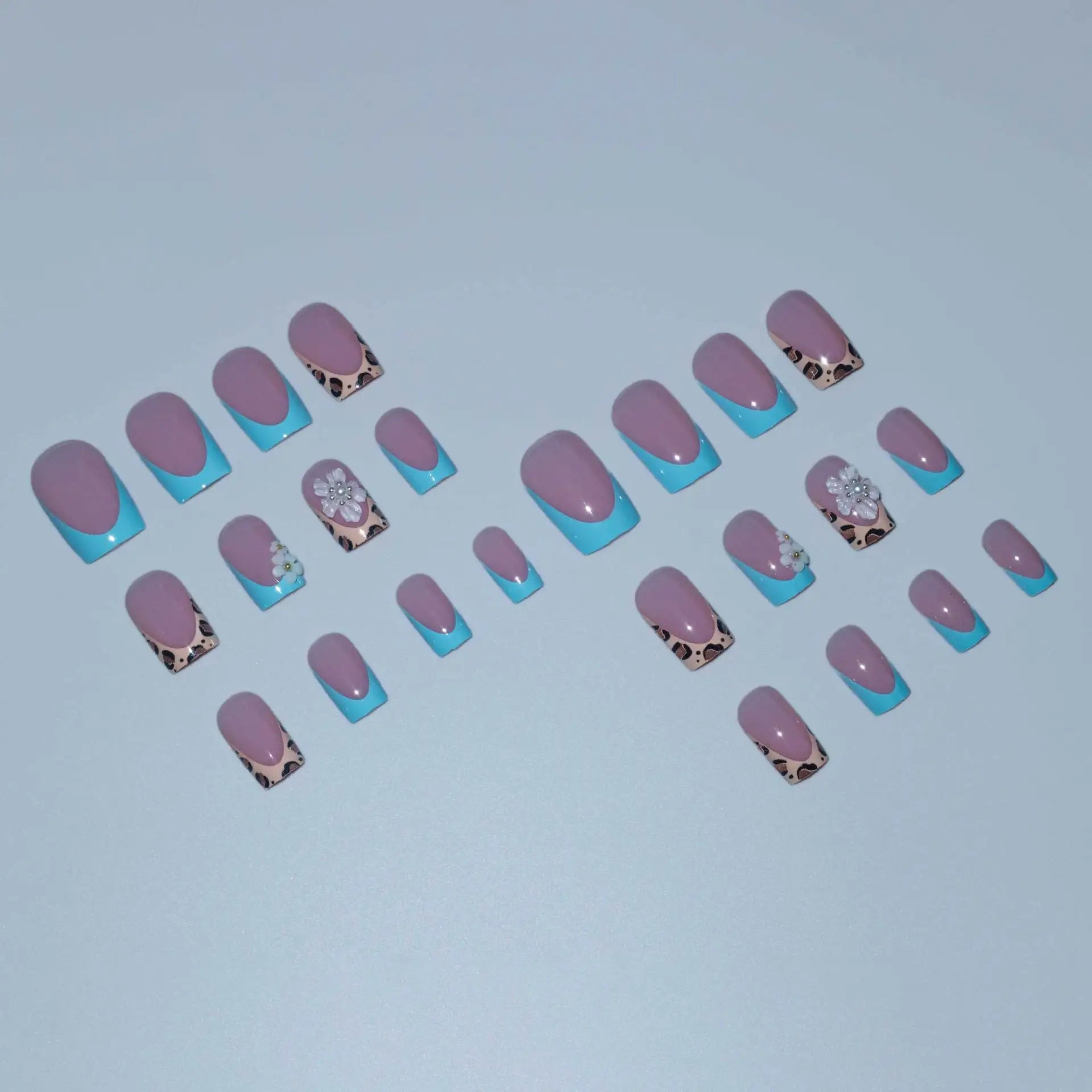 Y2K 4Ever Leopard Print Nails