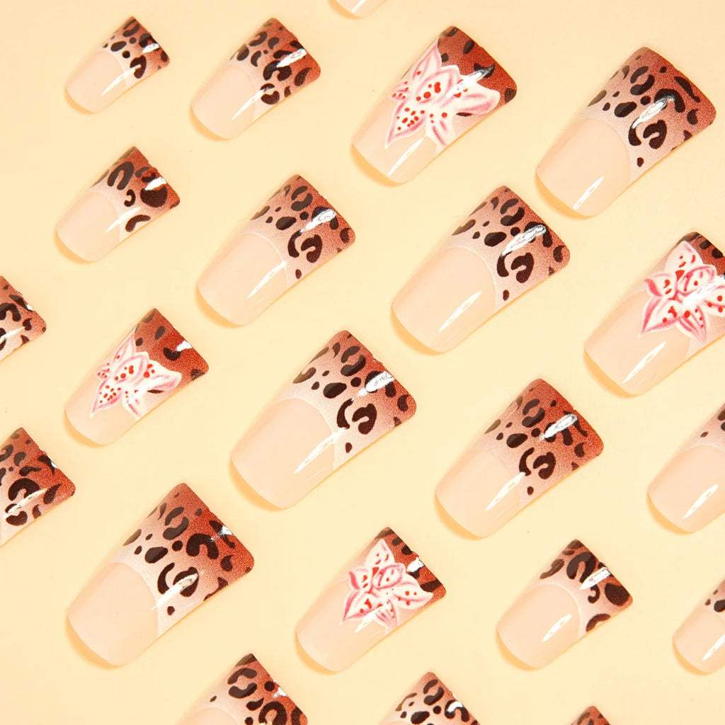 Y2K 4Ever Leopard Print Nails