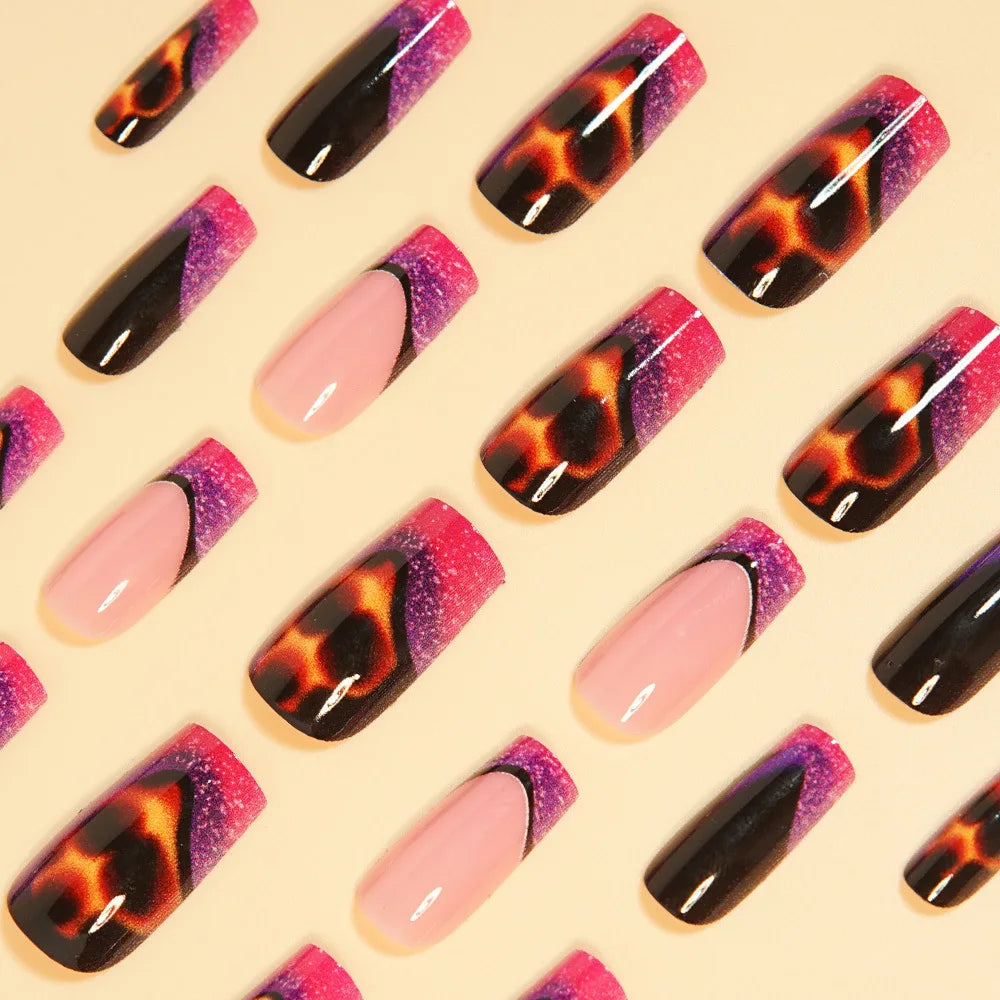 Y2K 4Ever Leopard Print Nails
