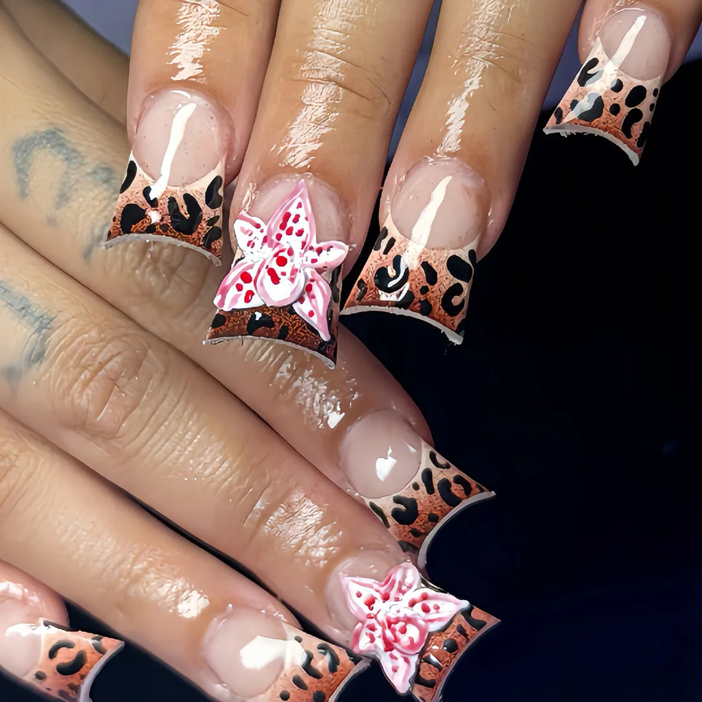 Y2K 4Ever Leopard Print Nails