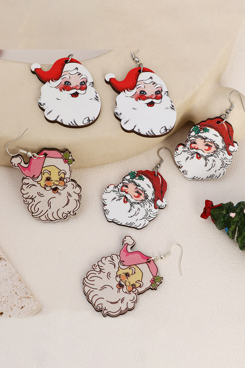 Y2K White 3 Pairs Christmas Santa Clause Pendant Hook Earrings